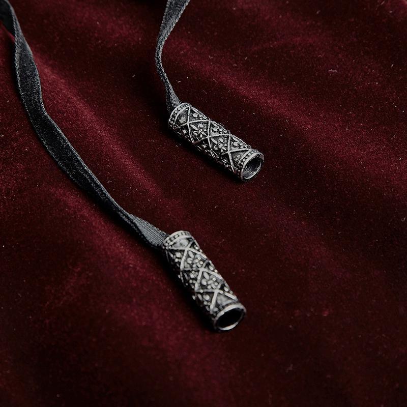 Men's Gothic Victorian Scissors Tail Velour Overcoat - Image 7