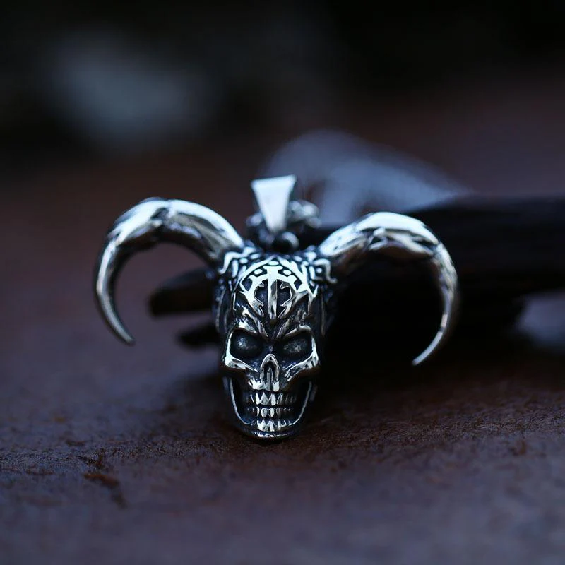 Men's Punk Antelope Skull Necklace - Image 3