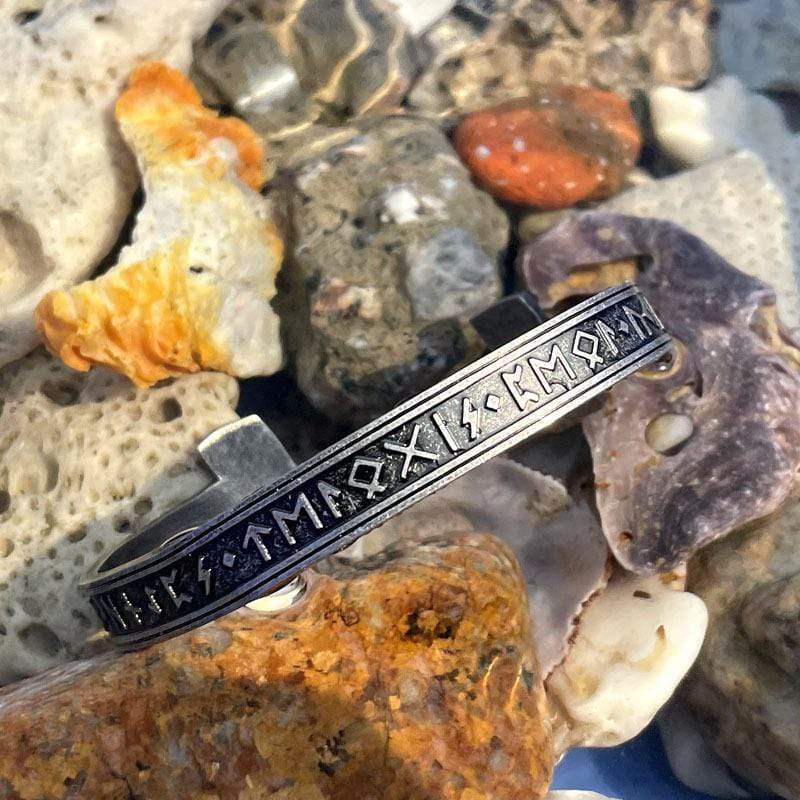 Men's Punk Bronze Rune Opening Titanium Steel Bracelet - Image 3