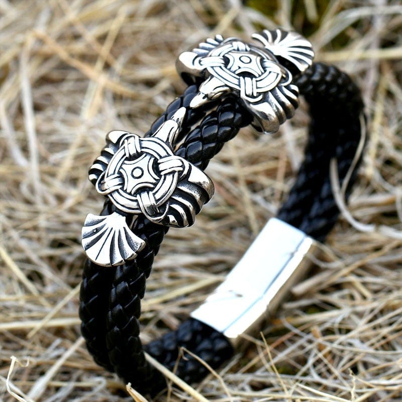 Men's Punk Crow Carved Bracelet - Image 3