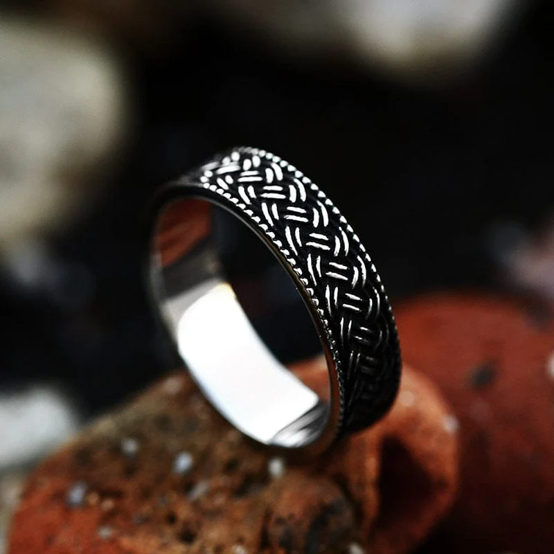Men's Punk Knot Ring - Image 4