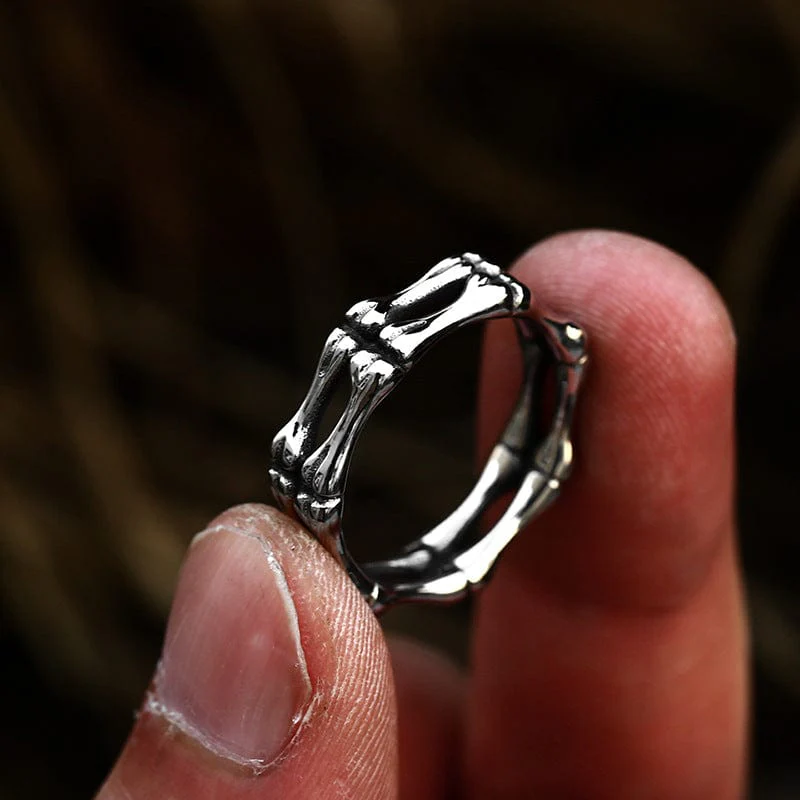 Men's Punk Skull Bone Ring - Image 4