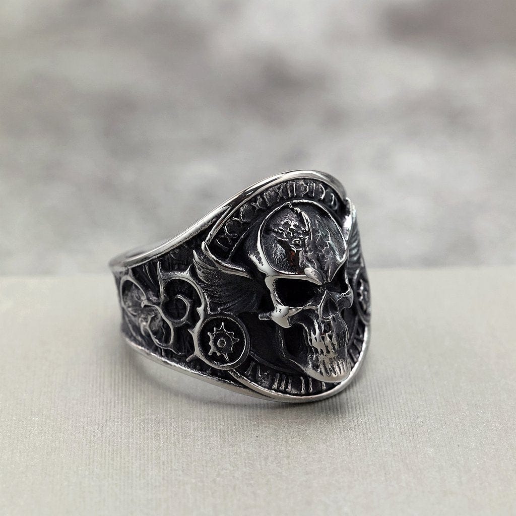 Men's Punk Skull Ring - Image 2