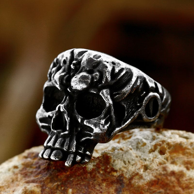 Men's Punk Skull Ring - Image 2