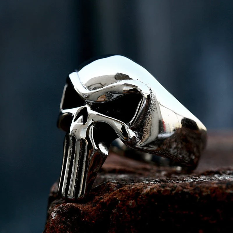 Men's Punk Skull Ring - Image 4