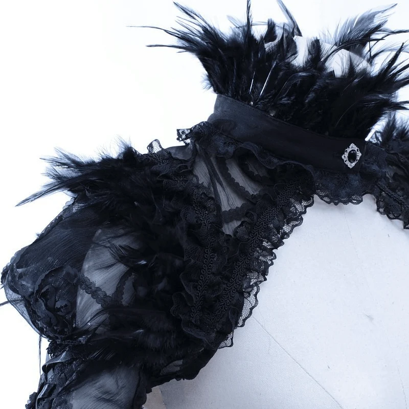 Women's Vintage Cape In Fine Lace - Image 11