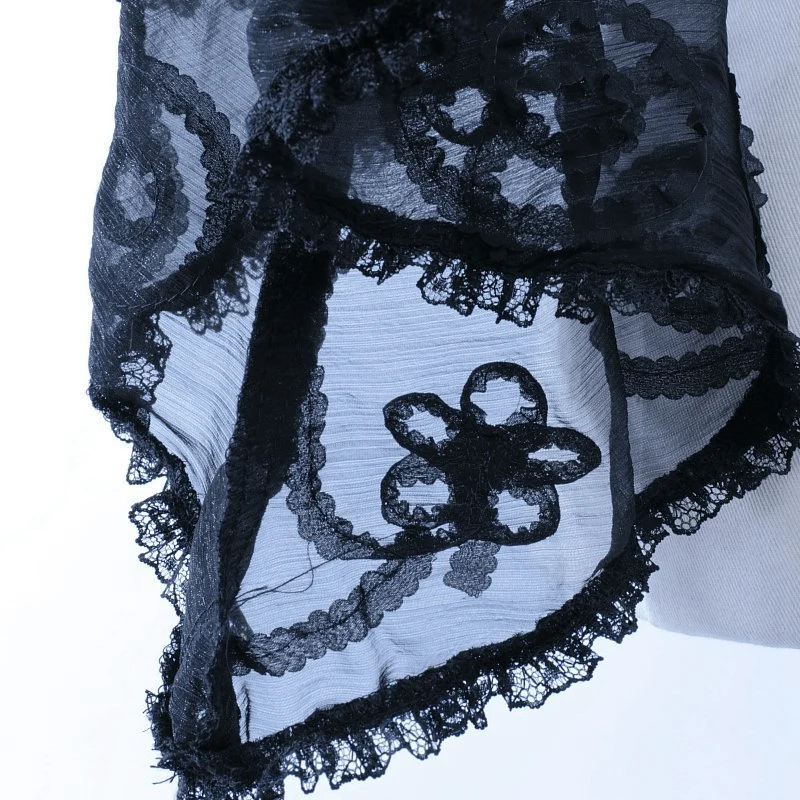 Women's Vintage Cape In Fine Lace - Image 13