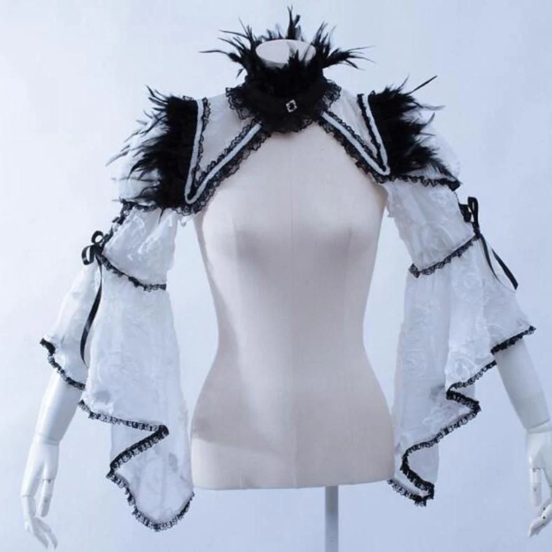 Women's Vintage Cape In Fine Lace - Image 7