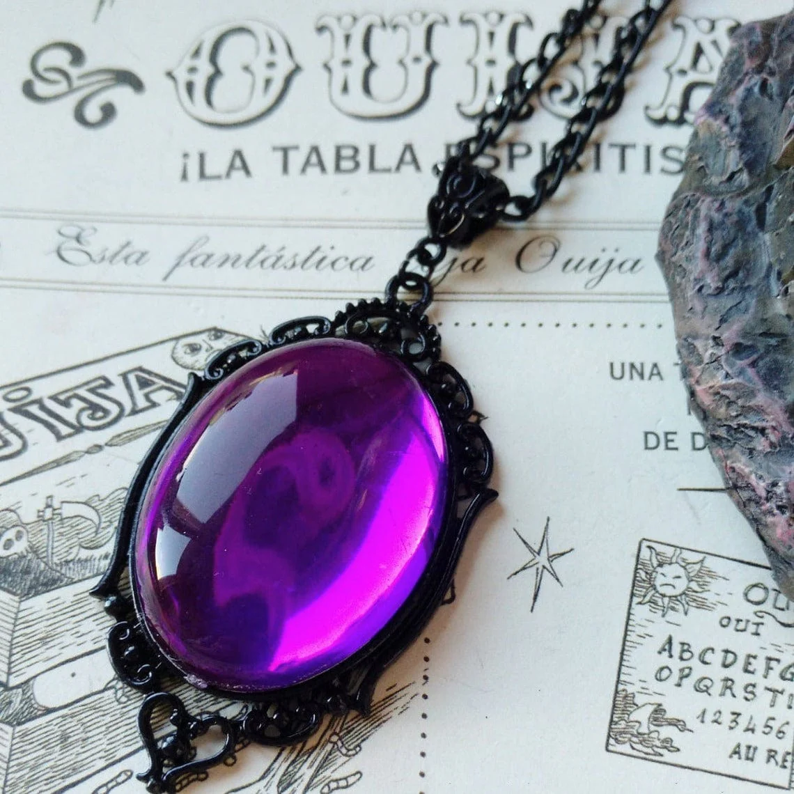 Women's Gothic Crystal Teardrop Necklace - Image 2