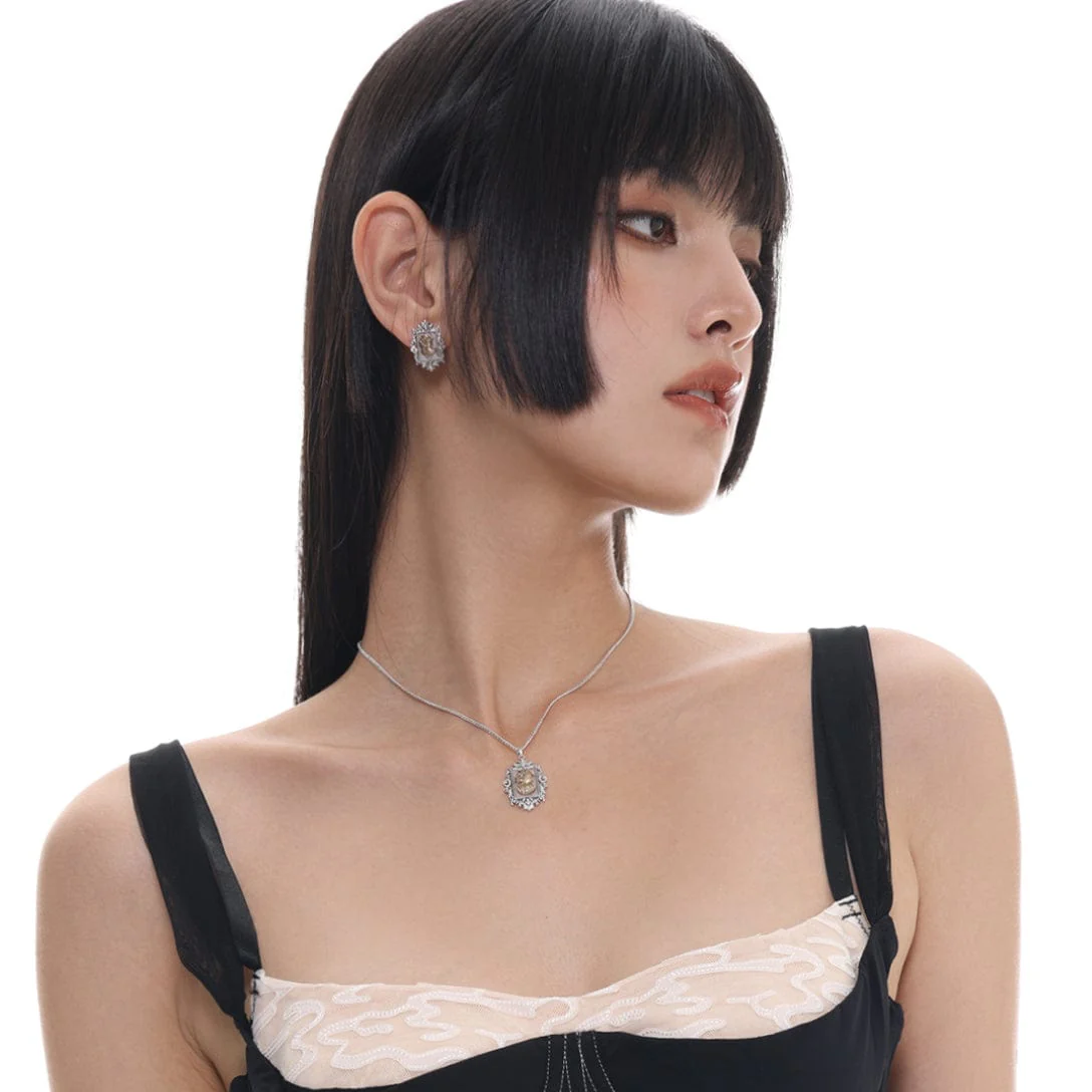 Women's Gothic Embossed Frame Necklace - Image 3