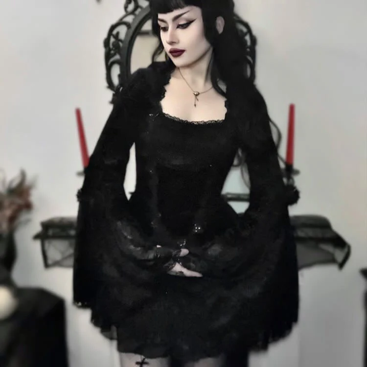 Women's Gothic Flared Sleeved Layered Velvet Dress