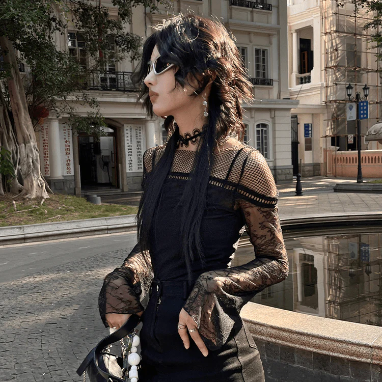Women's Gothic Flared Sleeved Mesh Splice Lace Shirt - Image 5