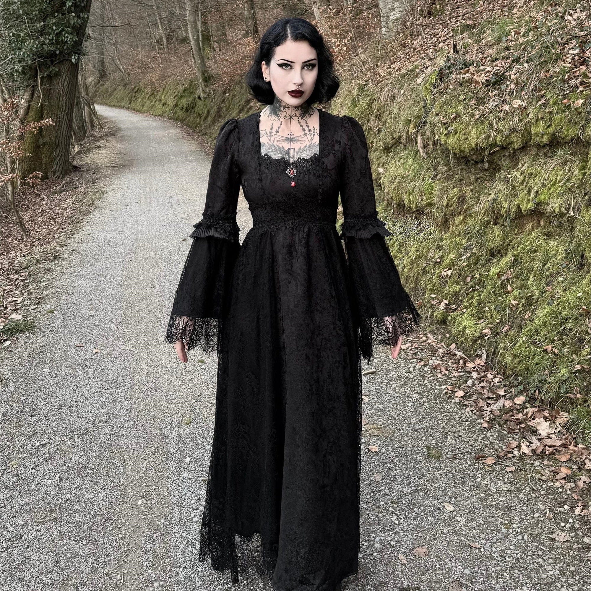 Women’s Gothic Floral Embroidered Lace Splice Wedding Dress - Image 7