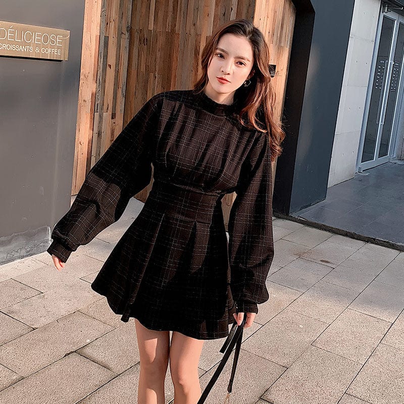 Women's Gothic Plaid High-waisted Dresses - Image 4