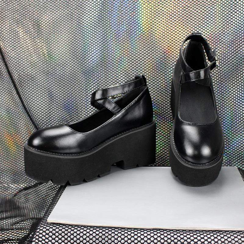 Women's Gothic Punk Ankle Buckle Mary Jane Shoes - Image 2
