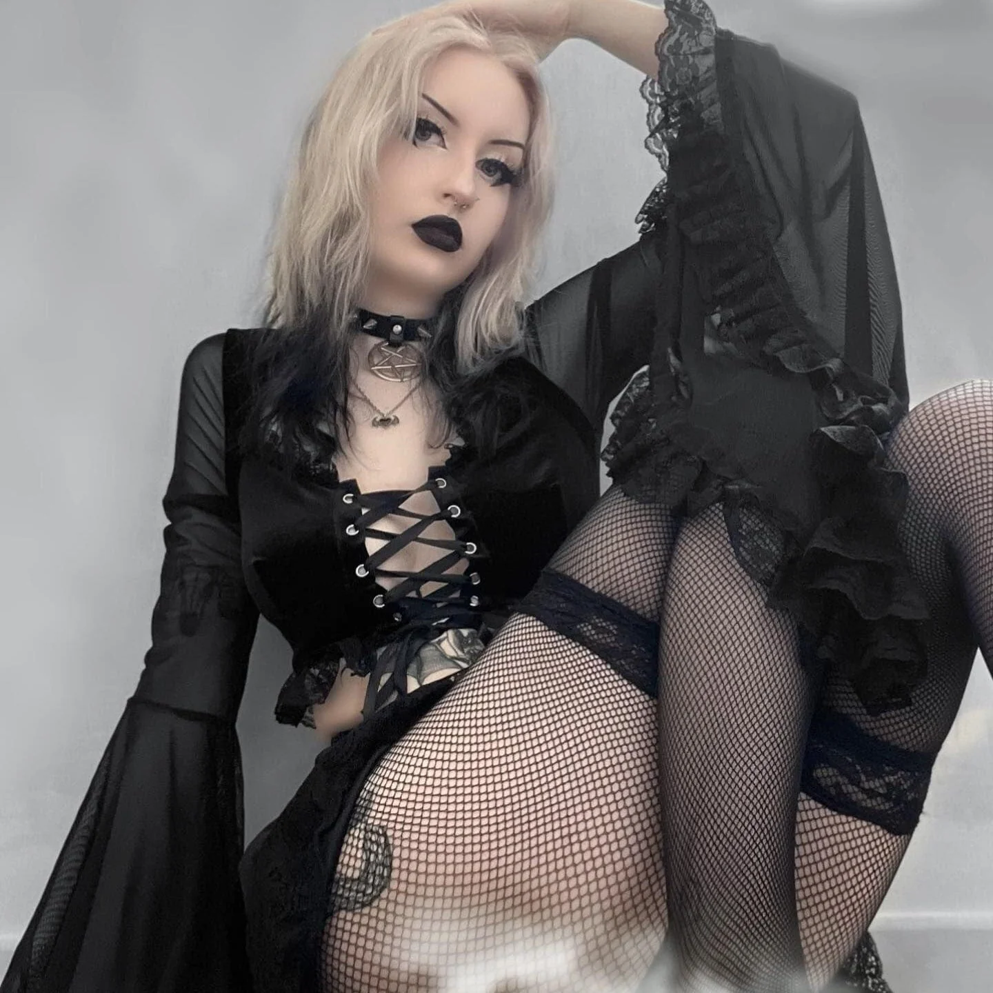 Women's Gothic Strappy Flared Sleeved Lace Shirt - Image 3