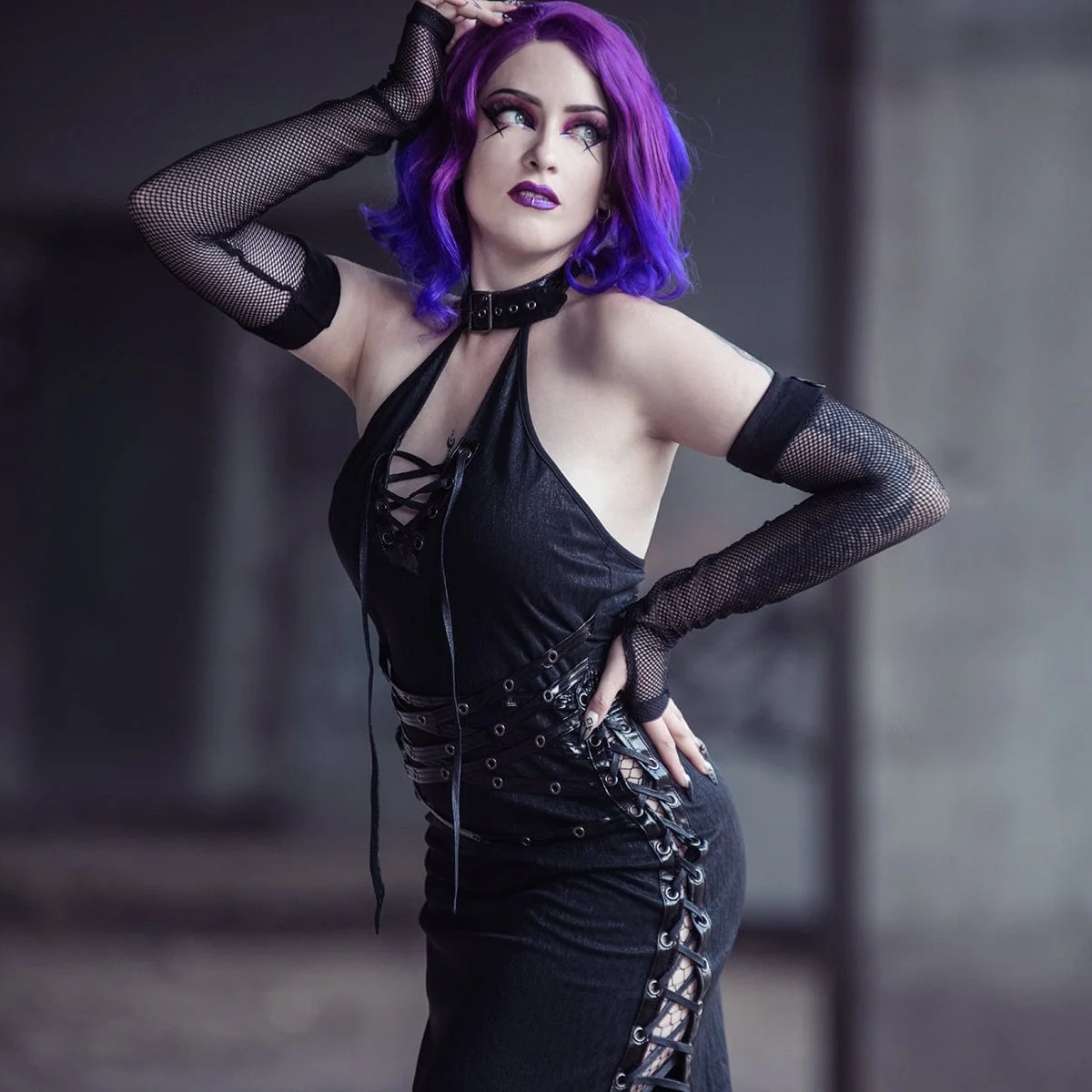 Women's Gothic Strappy Side Slit Fitted Halterneck Dress - Image 6