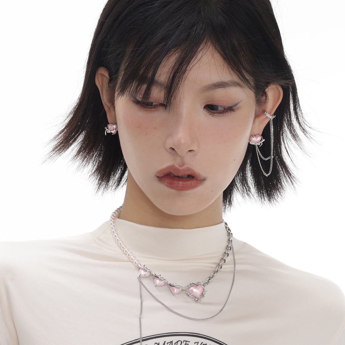 Women's Grunge Heart Zircon Asymmetrical Earrings - Image 3