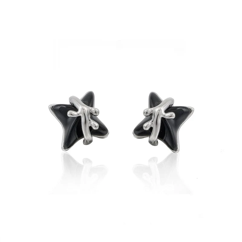 Women's Grunge Star Earrings - Image 4