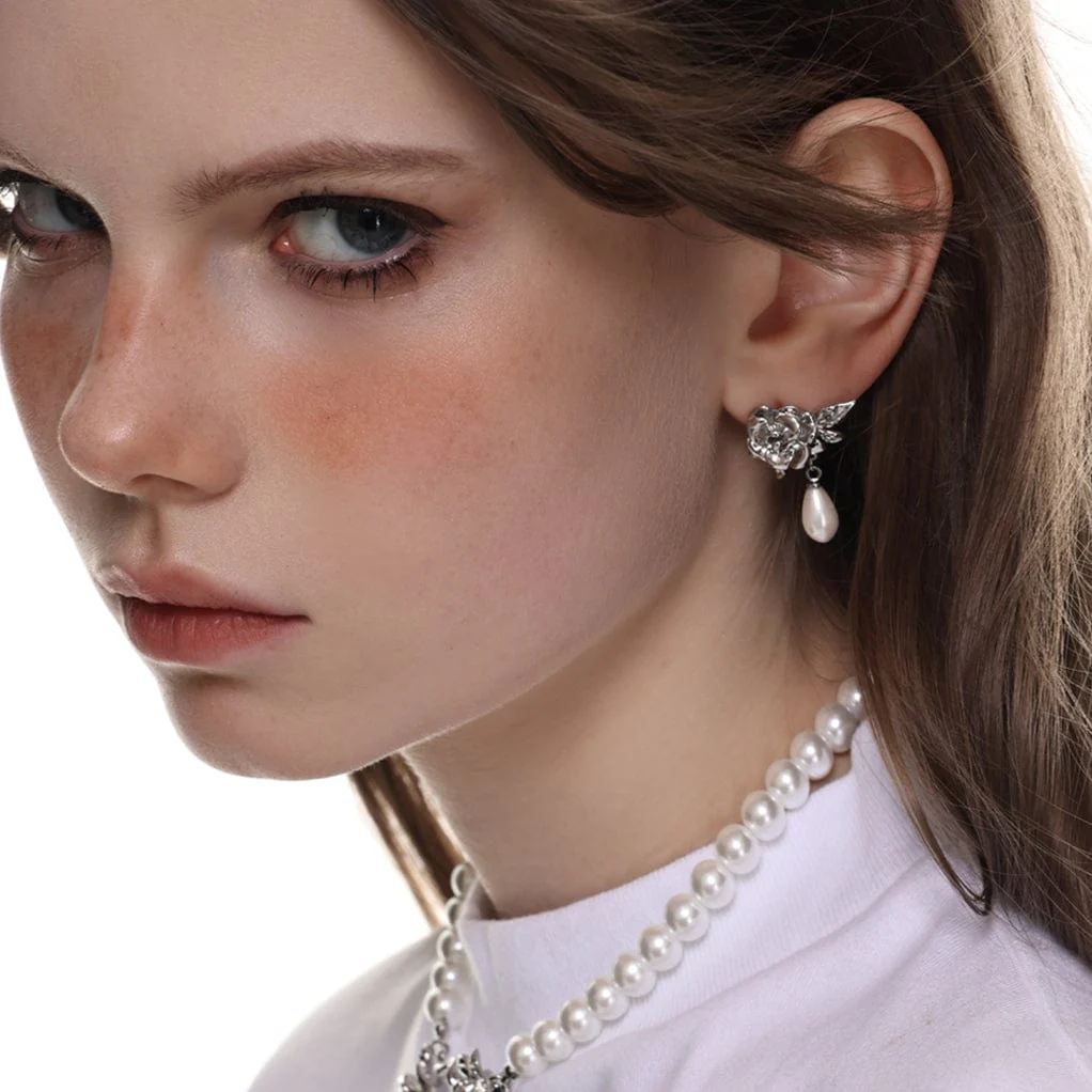 Women's Lolita Rose Pearl Earrings - Image 2