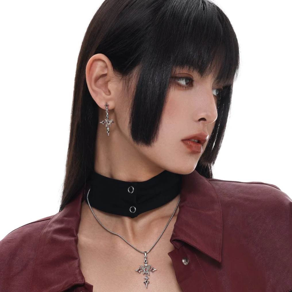 Women's Punk Butterfly Necklace - Image 2