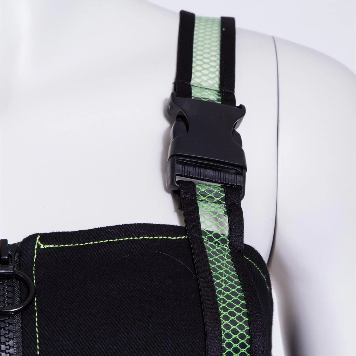 Women's Punk Double Color Mesh Splice Vest Green - Image 5