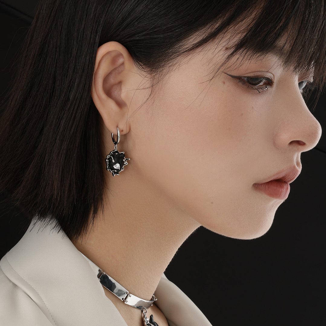 Women's Punk Heart Zircon Earrings