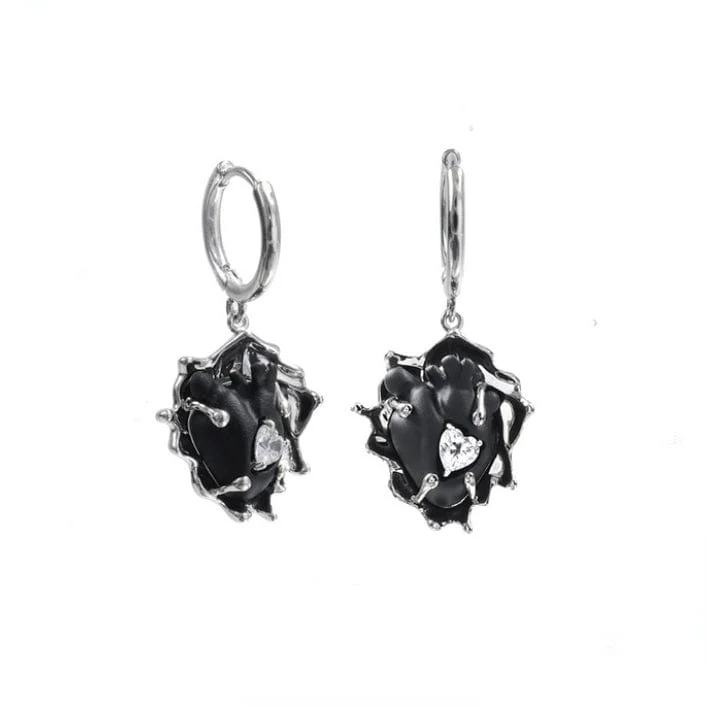 Women's Punk Heart Zircon Earrings - Image 5