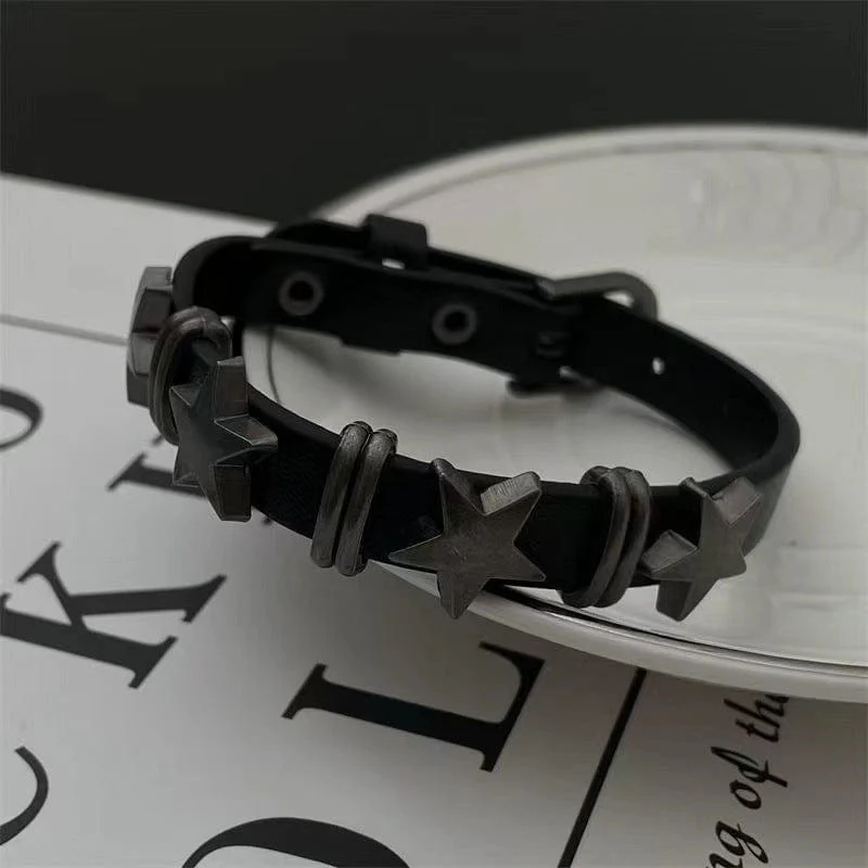 Women's Punk Star Faux Leather Choker - Image 6