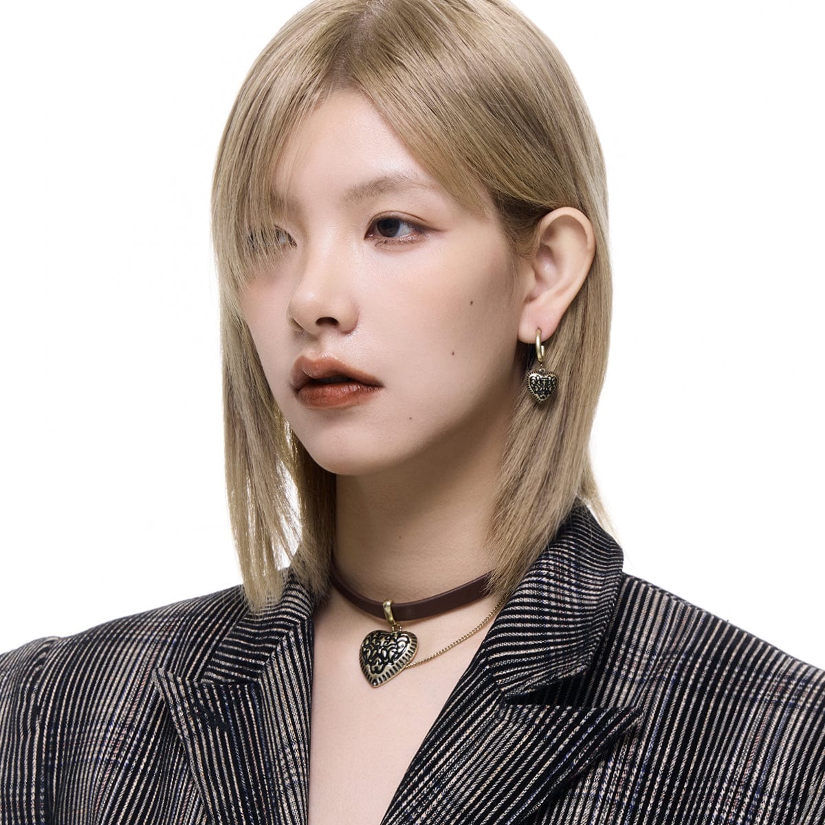 Women's Punk Tassel Heart Choker - Image 2