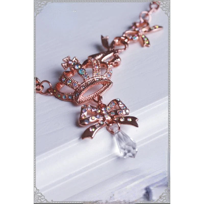 Women's Steampunk Bowknot Crown Necklace - Image 2