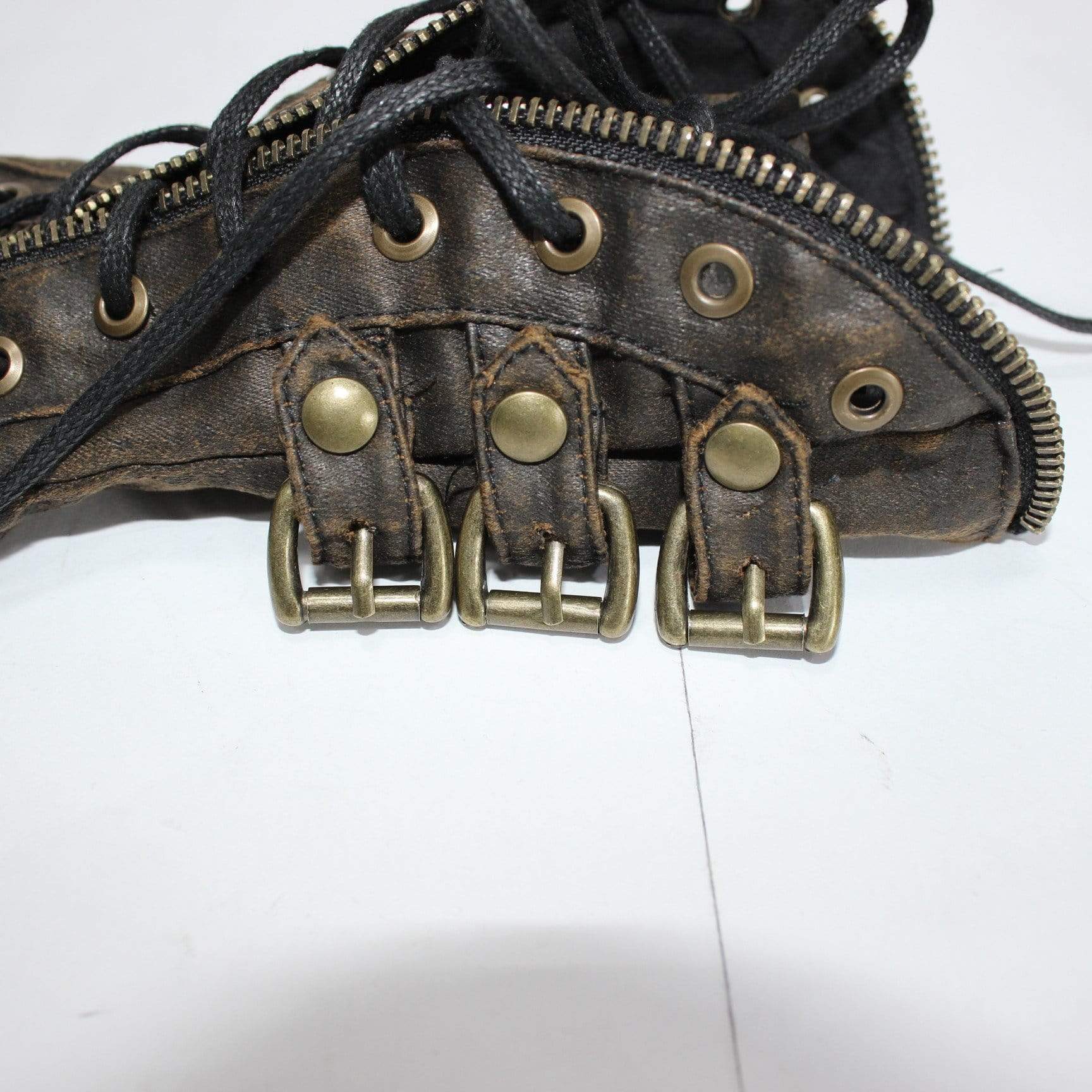 Women's Zipper Belt Rivets Faux Leather Gloves - Image 4